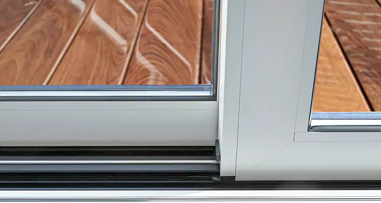 Patio Door Jammed Shut in New Smyrna Beach, FL
