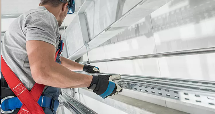 Glass Balcony Railing Replacement in New Smyrna Beach, FL